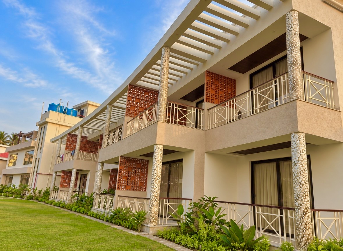 Rooms, Cottages, Swimming Pools & Banquets