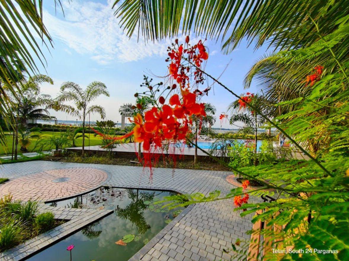 Resort moment